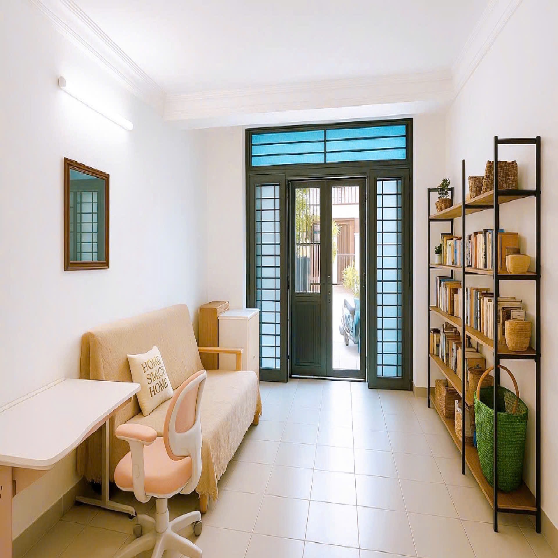 Bán nhà Hẻm xe hơi Cách Mạng Tháng Tám, QUẬN TÂN BÌNH, Giá 9.9 tỷ - Ảnh chính